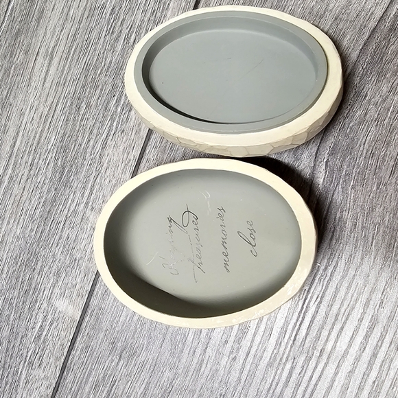 2004 Susan Lordi Willow Tree Remembrance Box of Memories Sm Trinket/ Ring Box - Picture 5 of 11